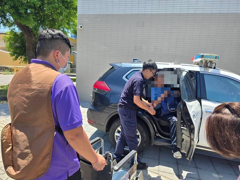 彰化百歲榮民橫跨半個台灣看海金崙警方協助返回榮民之家