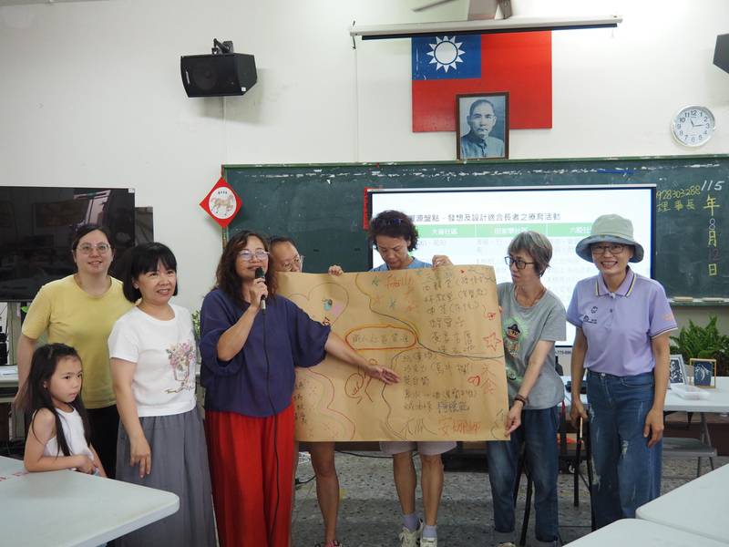 臺中農改場攜手鐵山社區辦園藝療育培訓 21名種子人員助攻農村高齡照顧