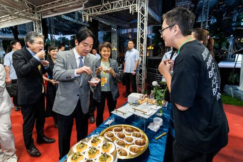 藝文界秋夜共聚臺北賓館 賴總統盼臺灣文化扎根本土、走向世界