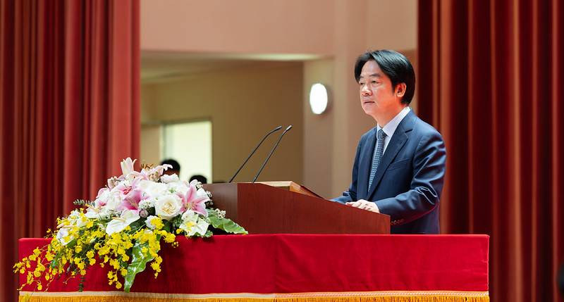 主持國軍軍官深造教育開訓典禮 總統提「三要」期勉學員成為推動國軍改革重要力量