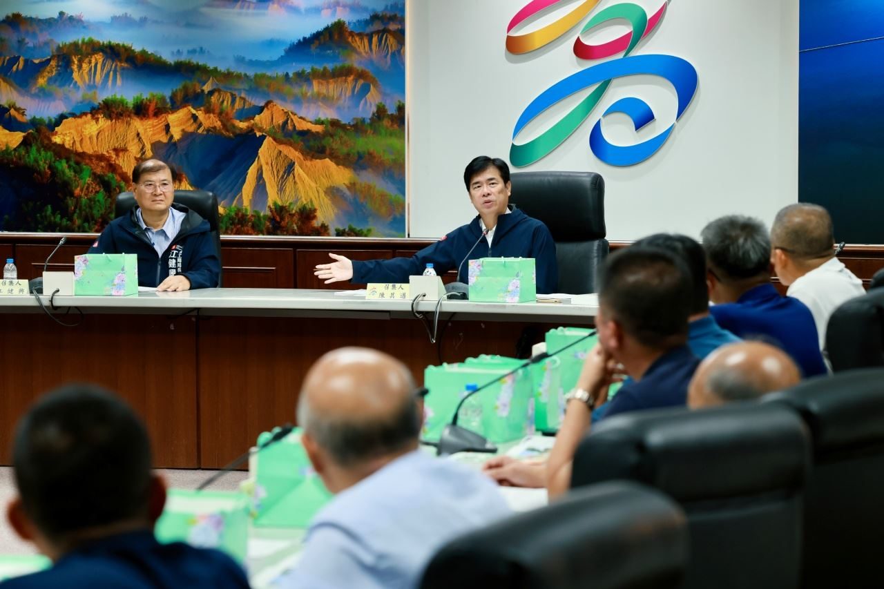 陳其邁感謝勞工自治委員會為基層發聲捍衛勞工權益