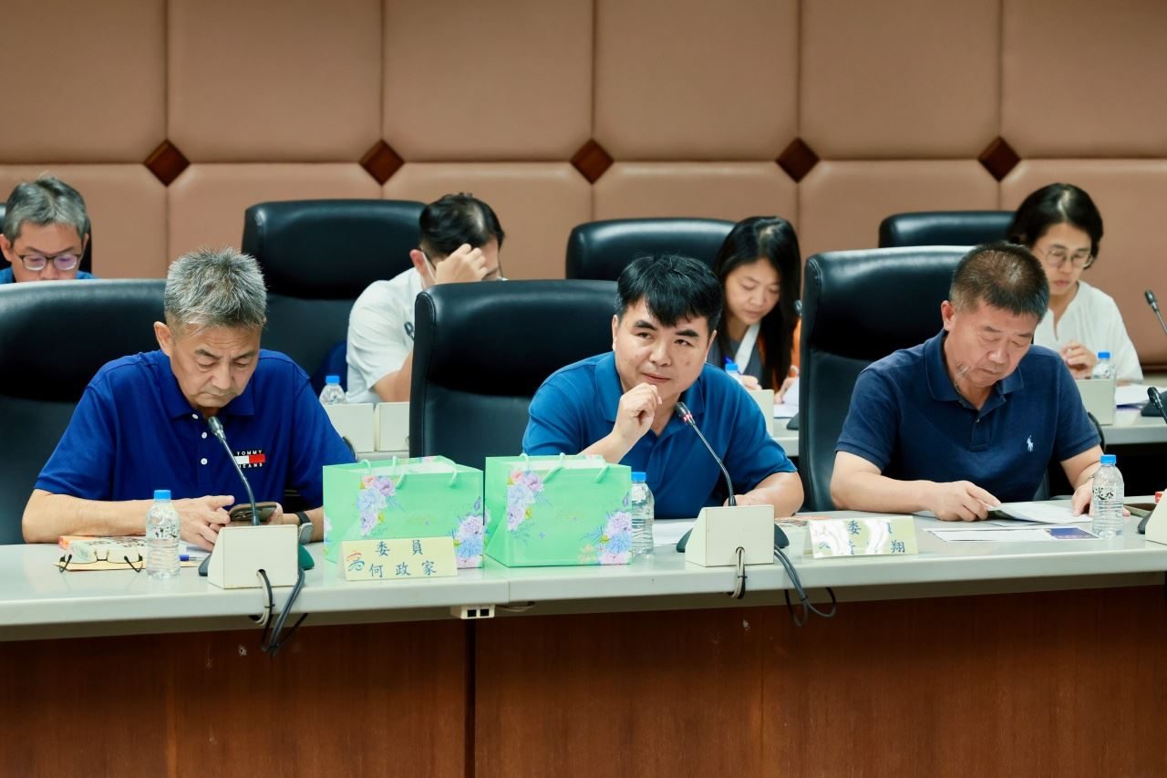 陳其邁感謝勞工自治委員會為基層發聲捍衛勞工權益