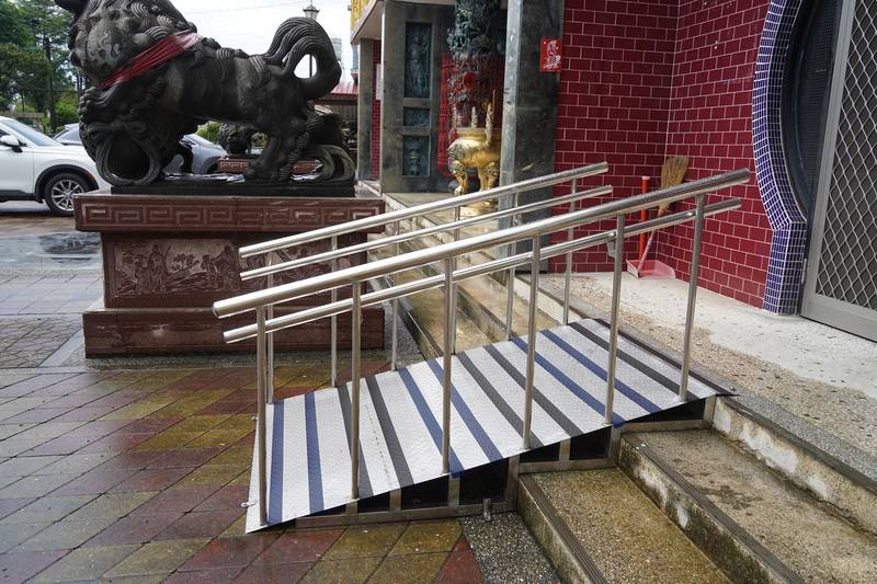 打造友善宗教環境 屏縣4年協助近百處宗教場所設施改善