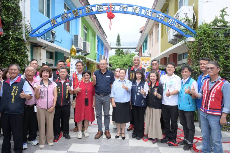 提升在地照護韌性!花蓮「長照暨家庭支持育成中心」今日盛大開幕