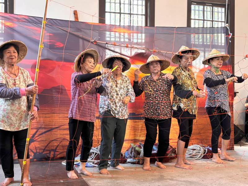 竹美館「藝術域承」計畫音樂篇成果發表 社區與樂團共演海洋之聲