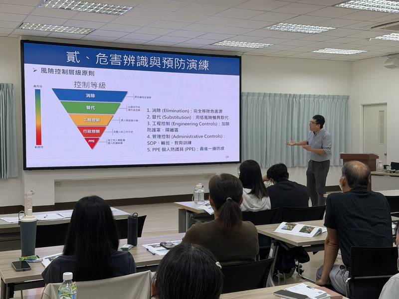 落實職場安全衛生 林業保育署屏東分署辦理林業技術人員職能訓練