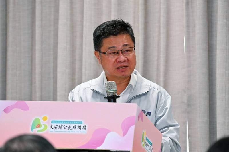 參訪宜蘭大安綜合長照機構 卓揆：明起開放申請住宿式服務機構加碼補助 每年最高補助18萬元