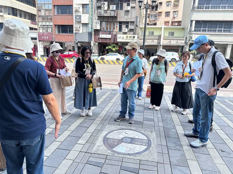 走入城市記憶 串連校園實踐 南區大專校院「訪步臺南」共探人權及轉型正義教育多元可能
