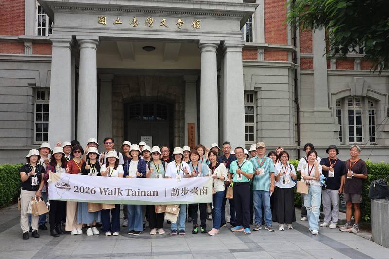 走入城市記憶 串連校園實踐 南區大專校院「訪步臺南」共探人權及轉型正義教育多元可能