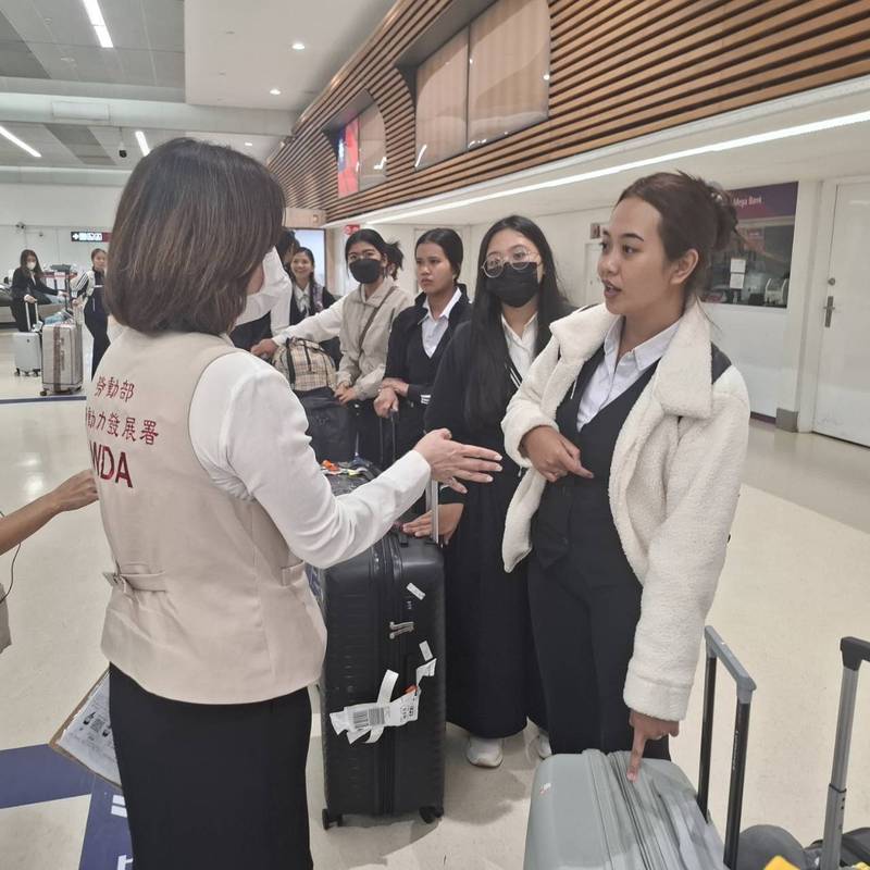 勞動部助旅宿業海外招才 首波印尼技術人力抵臺