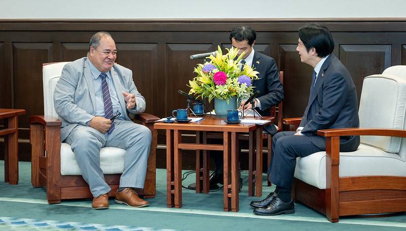總統接見吐瓦魯外長　盼深化臺吐合作　攜手因應全球性挑戰共創繁榮未來