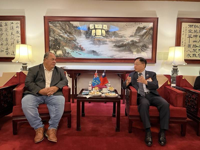 吐瓦魯國外交、勞工及貿易部長帕納巴率團訪台，深化台吐友好合作及氣候韌性夥伴關係
