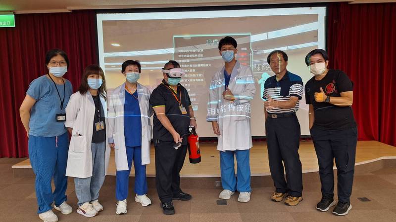 不用真火也能練滅火！基隆消防局導入VR　提升醫院防火應變力