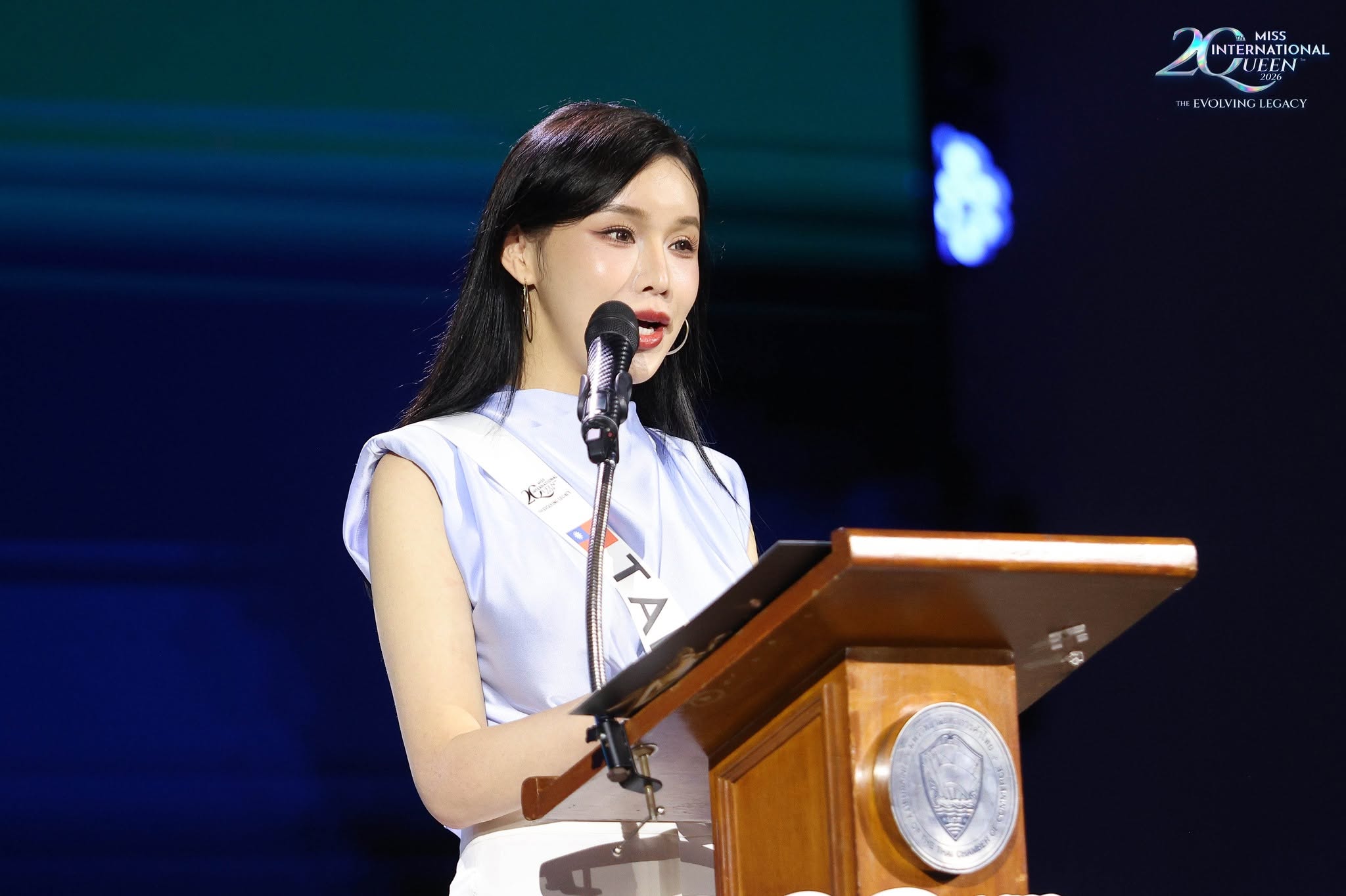 台灣代表王瀅菲媽祖戰袍驚艷國際跨性別選美舞台 登世界平等論壇發聲 拚戰9/19總決賽 20 802858022 1501704221993830 8684106689448016386 n