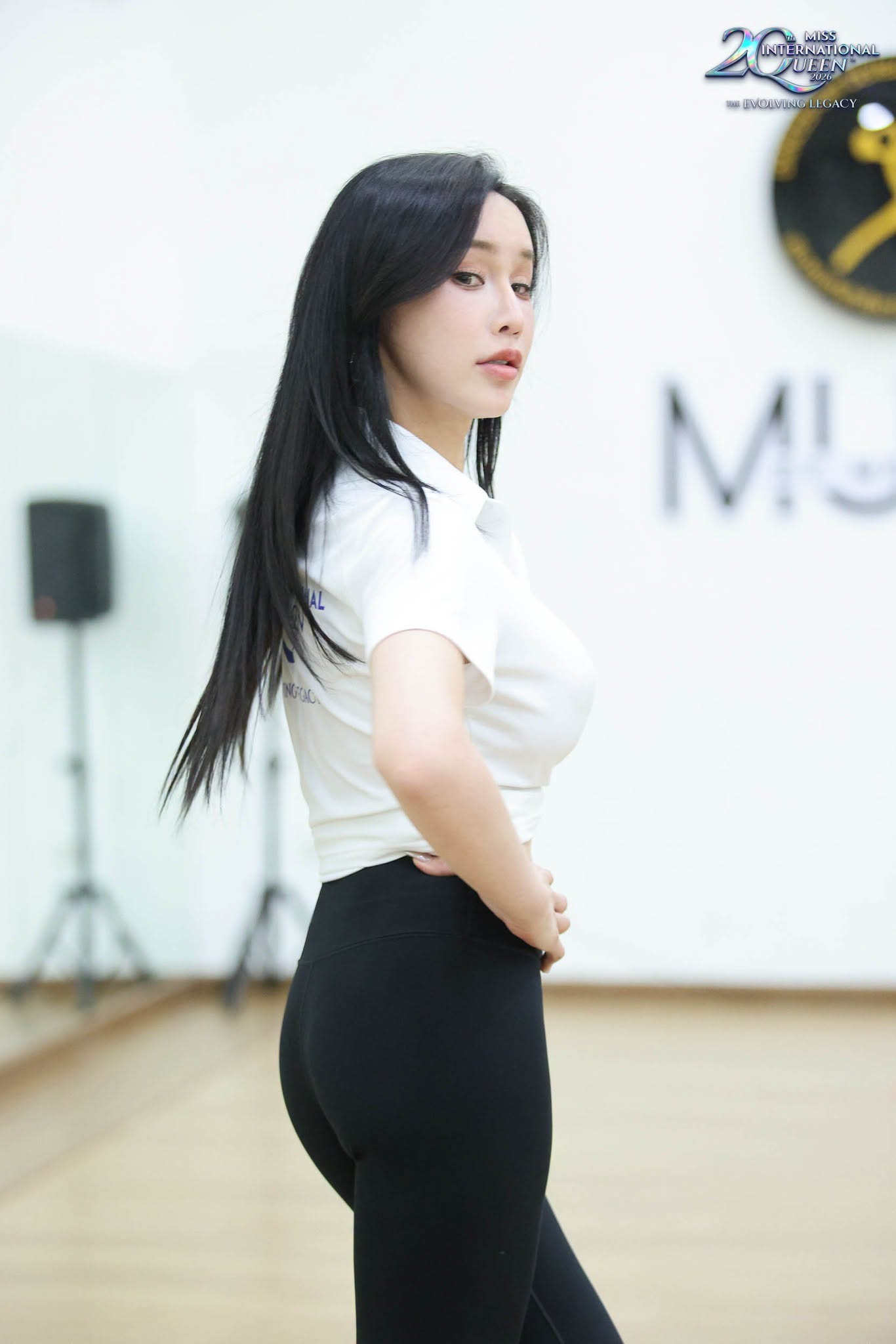 台灣代表王瀅菲媽祖戰袍驚艷國際跨性別選美舞台 登世界平等論壇發聲 拚戰9/19總決賽 22 809465407 3632663406887150 2479283014870389926 n