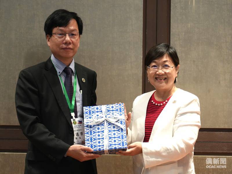 亞洲臺灣同鄉會回國訪問團返臺 徐佳青盼深化合作共建防衛韌性