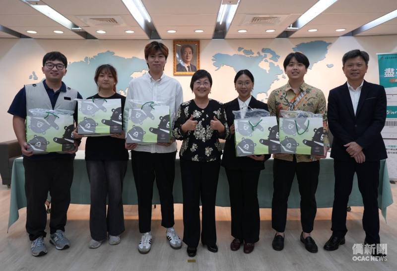 徐佳青與全國性僑生社團座談　盼僑生善用僑委會資源持續合作