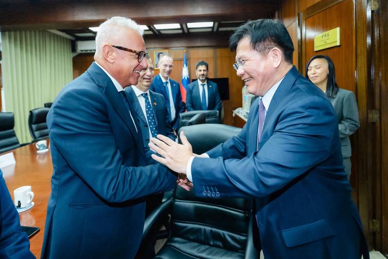 外交部長林佳龍接見義大利倫巴底暨皮埃蒙特大區議會訪團