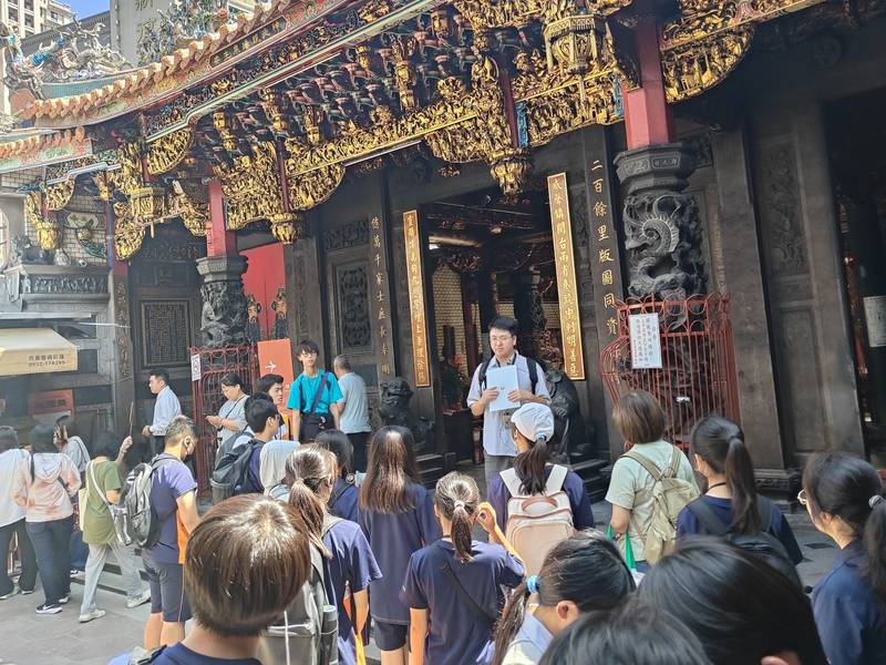 青年見學走進新竹舊城 六家高中生探索城市文化記憶