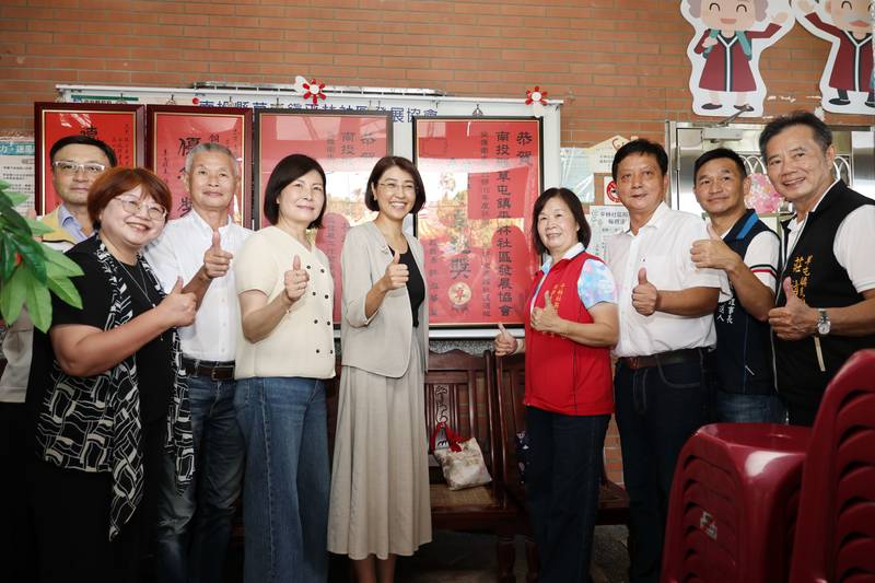 營南摘銀、平林獲銅!許淑華貼紅榜祝賀 肯定社區福利服務成果