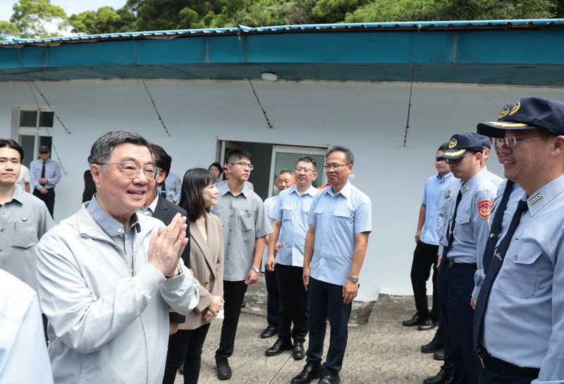 赴馬祖視察海巡廳舍整建進度 卓揆：提升待遇福利、強化裝備能量、新建駐用廳舍 全力改善海巡同仁工作條件