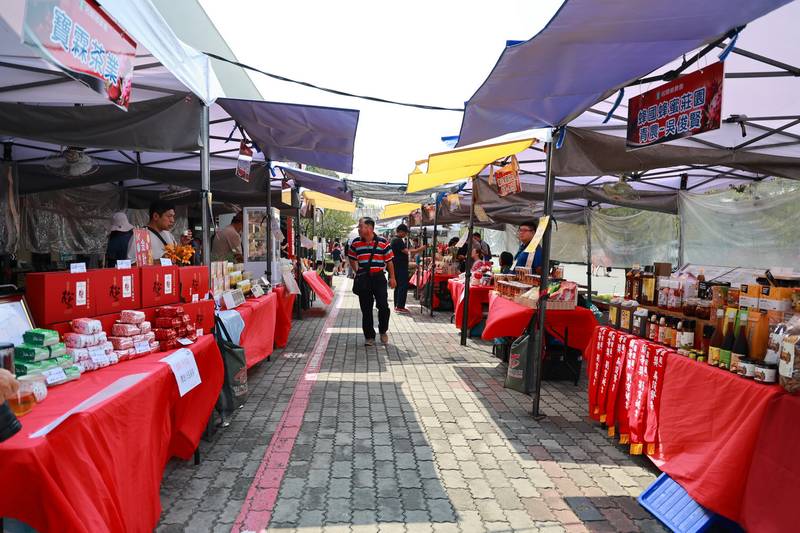 全國小葉紅茶、紅龍果評鑑揭曉 名間農會展現在地農產創新行銷力