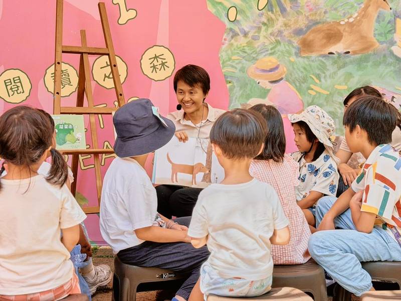 「客庄市場好好玩」首次登凱道 細人仔用客語買菜玩出客家味