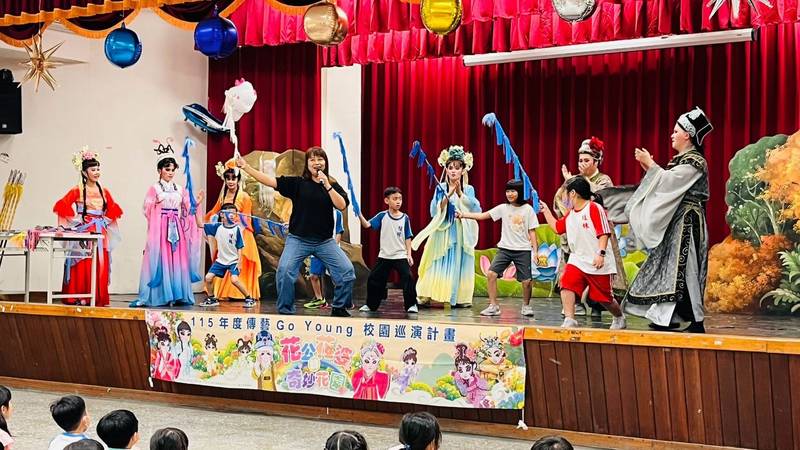 116年度傳藝Go Young校園巡演計畫即日起徵件 歡迎傳統演藝團隊踴躍投件，作伙走入校園
