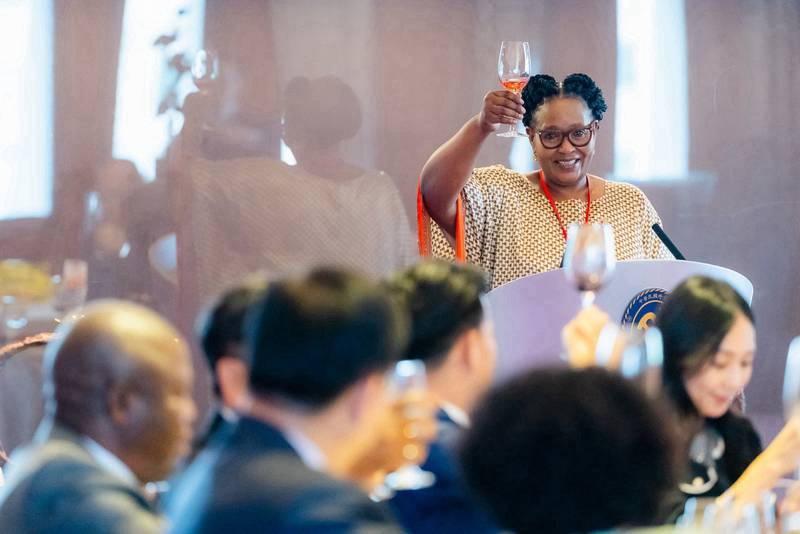 外交部長林佳龍午宴歡迎史瓦帝尼王國札杜莉副總理率團訪台