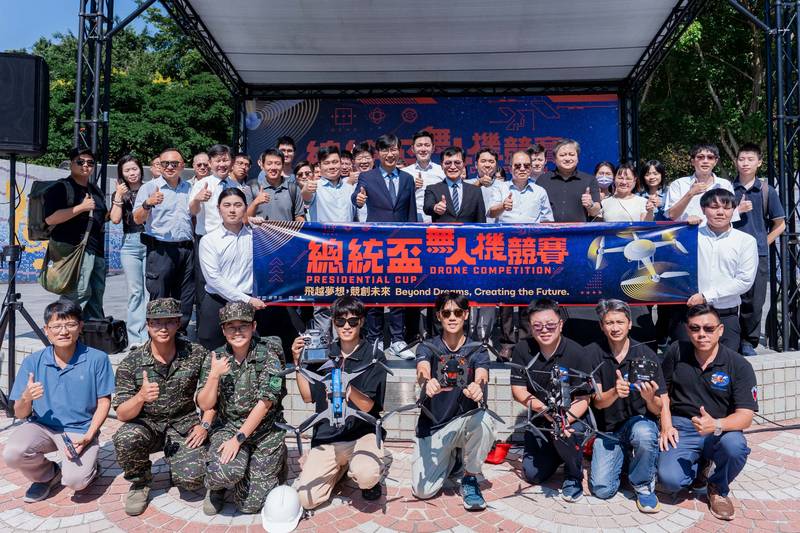經濟部總統盃無人機競賽全面啟動 報名隊伍達152隊,飛出臺灣無人機新高度