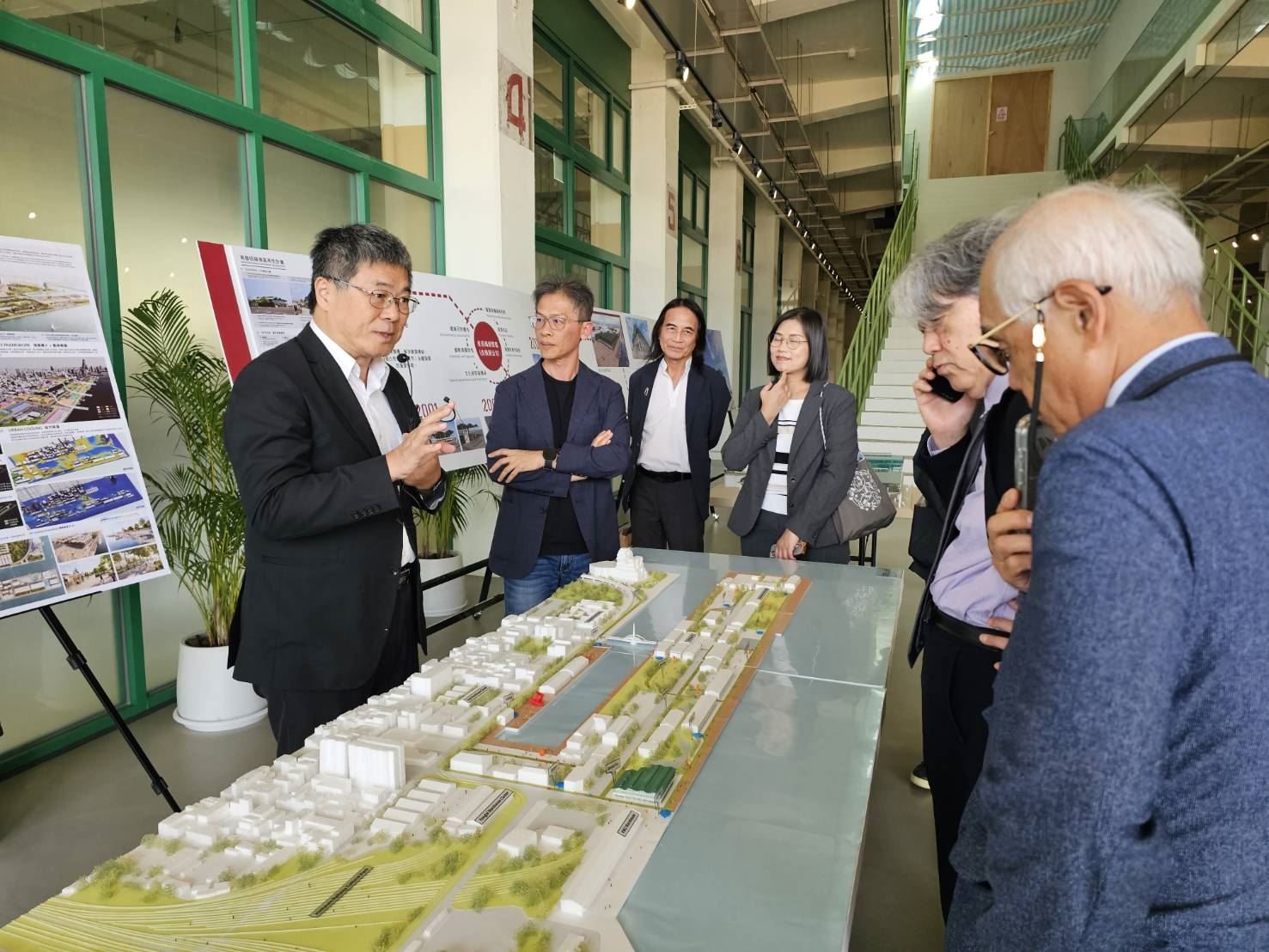 從高雄厝到智慧城市 圓桌會議邀國際專家擘劃永續未來
