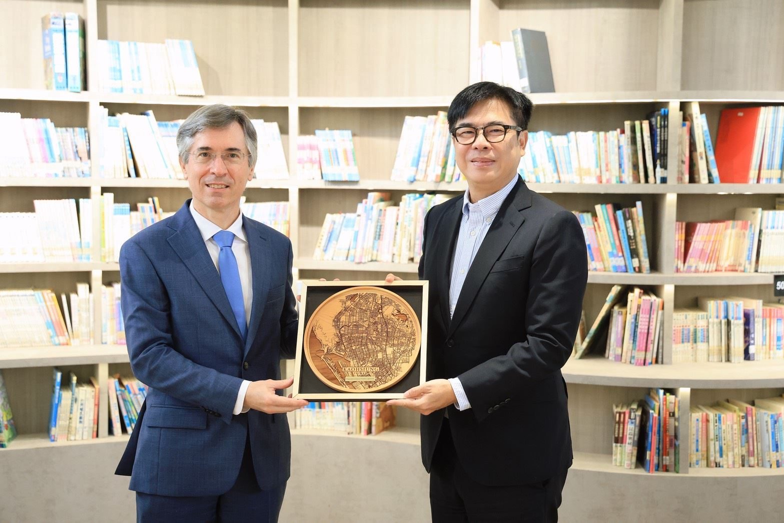 LIFK設校、法國生活節創佳績!陳其邁會晤龐維德 雙方共識深化台法有感合作