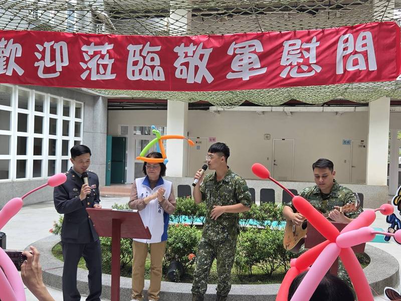 軍民一家迎雙節 南投縣各界齊聚岳崗營區傳遞軍民情