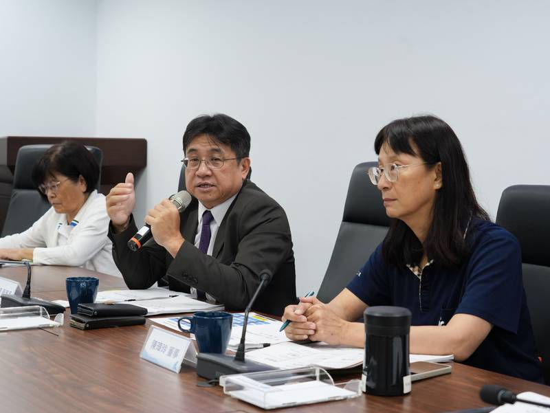 為維運調查船與船模實驗室，海委會新設國家海洋科技營運中心 管碧玲:我國海洋科技治理里程碑
