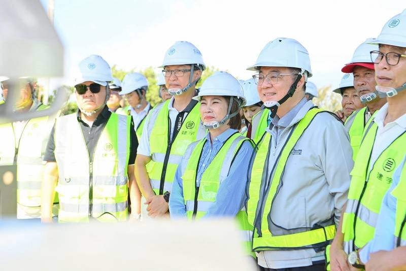 視察屏東海水供水系統工程進度 卓揆:打造全國最大海水供應站 促進養殖高質化發展
