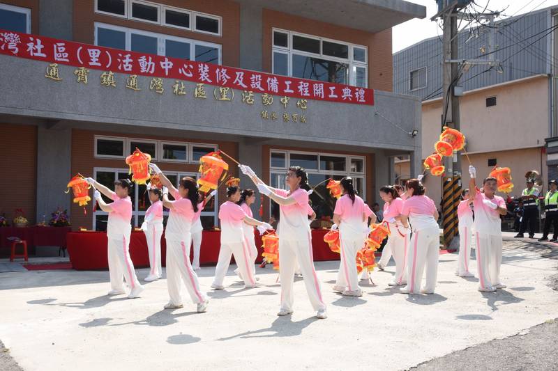 通灣活動中心設備及裝修開工 縣長允諾擴充並傳承藺草文化
