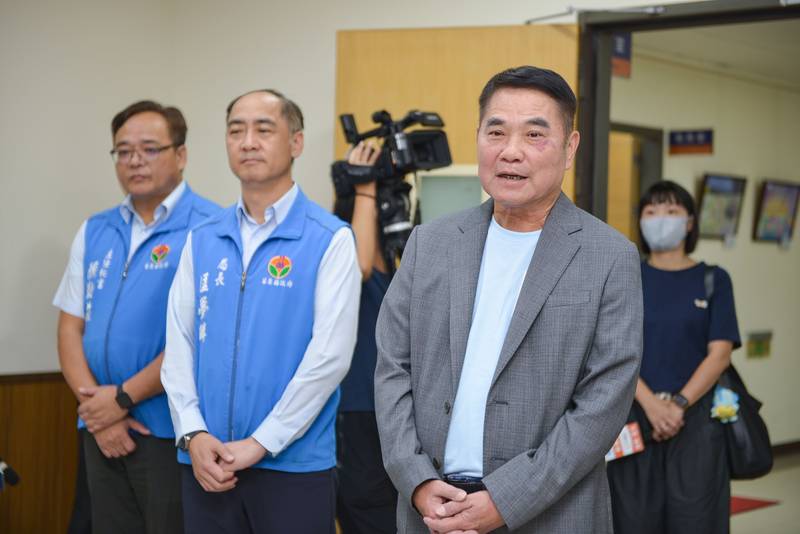 2026國際車禍救援挑戰賽登場 縣長授旗苗消代表隊祝旗開得勝