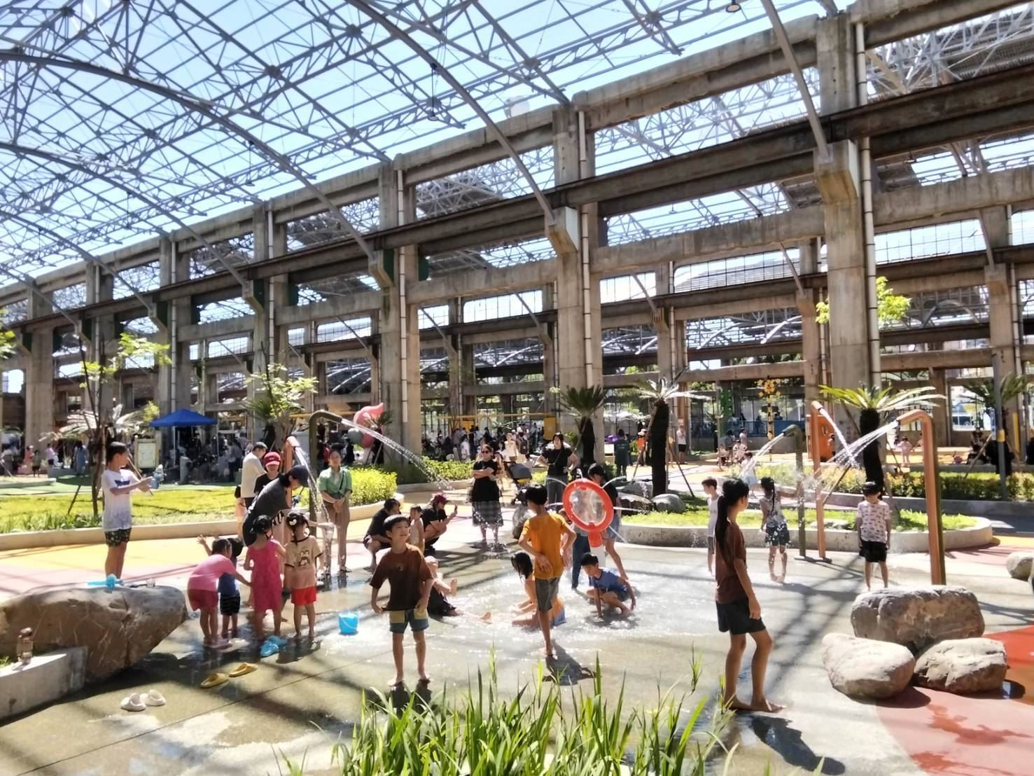 中秋連假4天湧入8萬人次 高雄親子遊樂園區人氣持續升溫