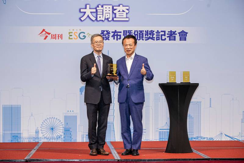 嘉義縣獲今周刊永續城市3項肯定,翁章梁6連霸「最佳首長信任獎」