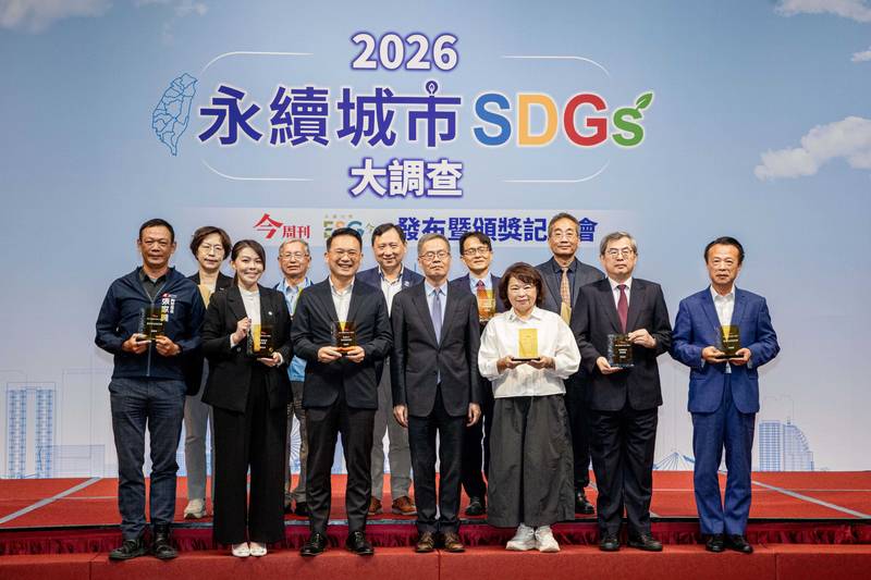 嘉義縣獲今周刊永續城市3項肯定,翁章梁6連霸「最佳首長信任獎」