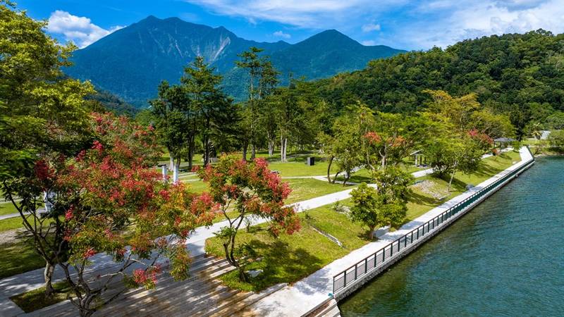 打造花東永續慢旅新地標!花蓮鯉魚潭觀光旅館BOT案10/1起正式公告招商100天