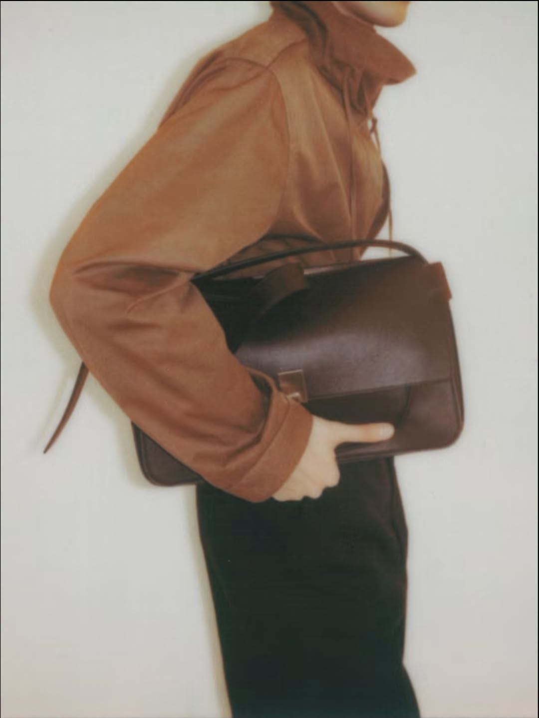 《Ferragamo 新性感》 全在乎一條腰帶⋯⋯