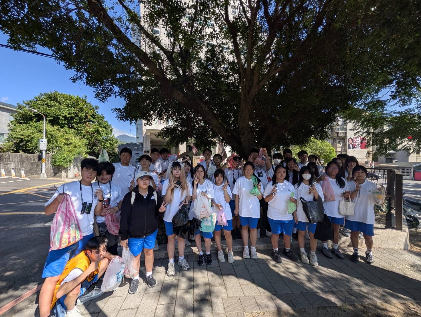 復興高中-走出教室實踐在地關懷 復興高中北投學課程 師生環保行動大出擊