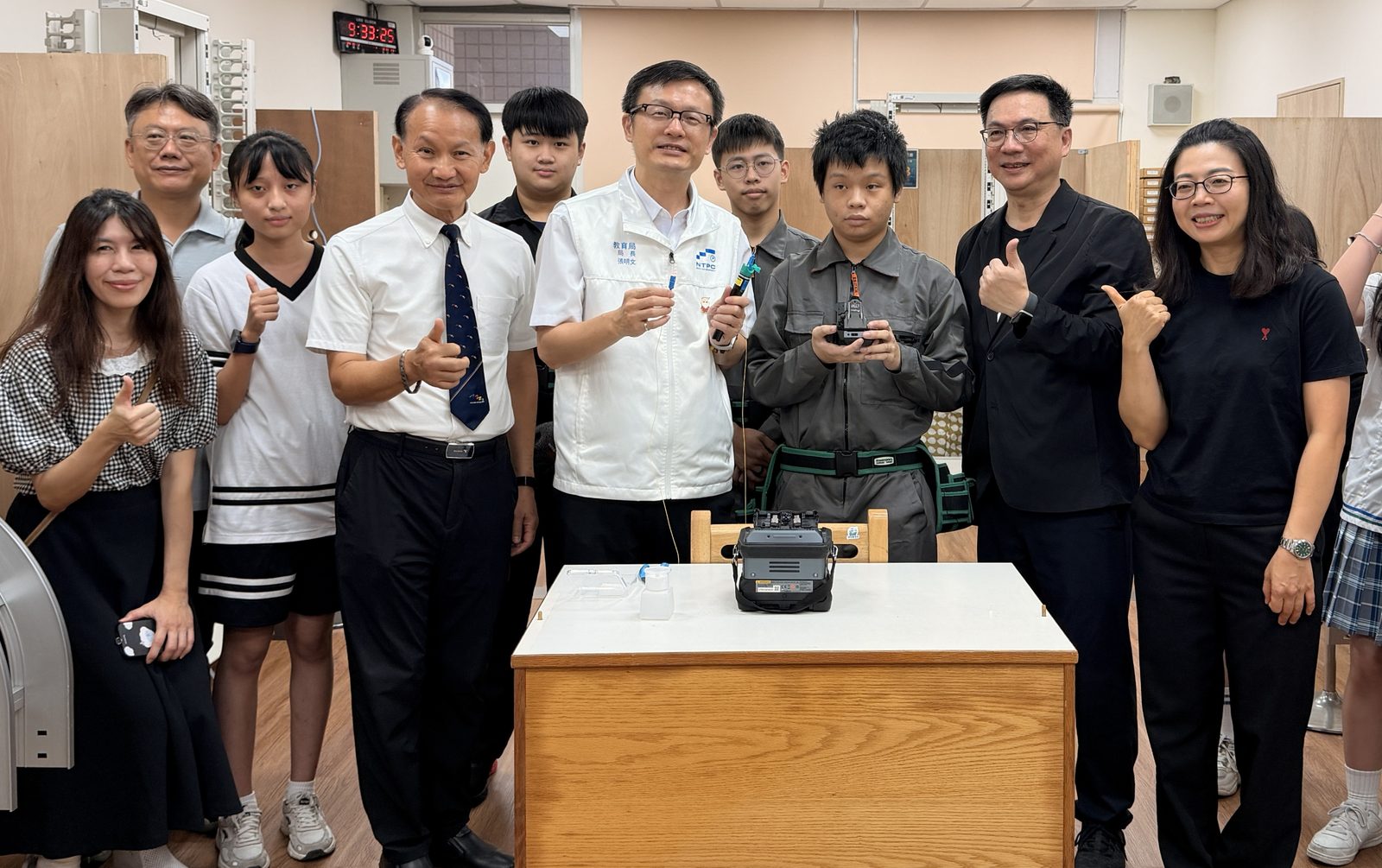科技實作×日語情境　鶯歌工商兩大專業場域啟用 日語未來館獲美、法設計雙獎　拓展技職學習視野