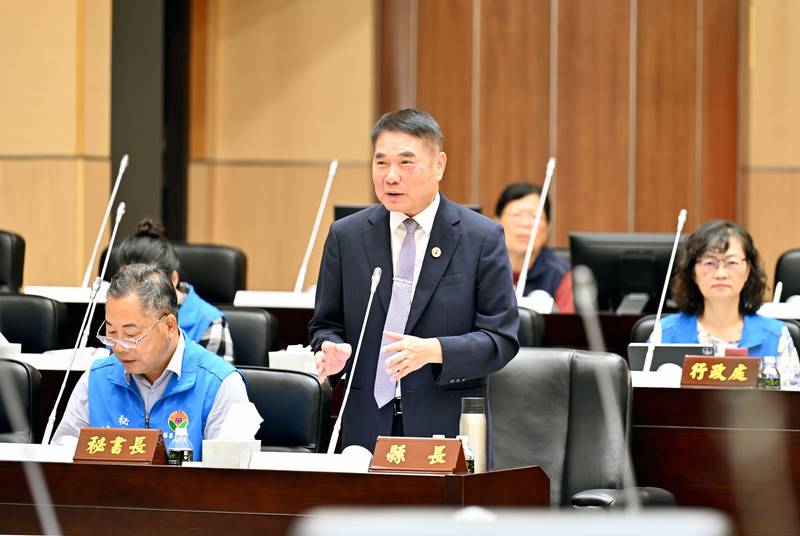 縣長鍾東錦施政報告 強調將全力以赴帶領大家迎向苗栗崛起的璀璨新局
