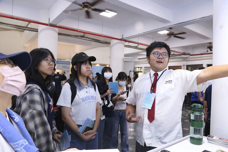 青年百億海外圓夢基金計畫雲嘉場分區成果展登場 從技職實作到地方創生 青年把世界帶回家鄉
