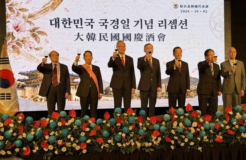 外交部政務次長吳志中出席2026年「大韓民國國慶日慶祝晚會」