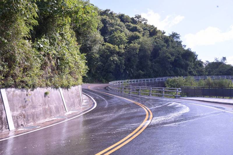 中南區交通生命線安全提升亮點升級!花64線2K-22K彎道改善及道路安全提升工程(第二期)工程完工