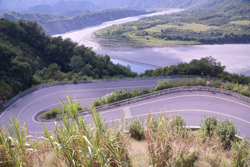 中南區交通生命線安全提升亮點升級!花64線2K-22K彎道改善及道路安全提升工程(第二期)工程完工