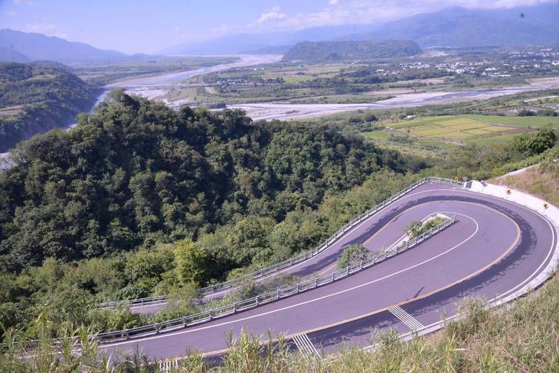中南區交通生命線安全提升亮點升級!花64線2K-22K彎道改善及道路安全提升工程(第二期)工程完工